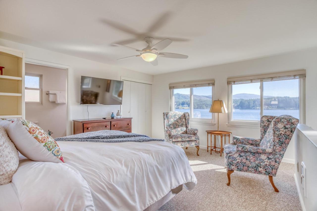 Regatta Park Lake House Lincoln City Eksteriør bilde
